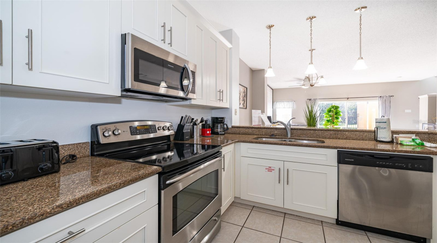 KISSIMMEE, Florida 34746, 3 Bedrooms Bedrooms, ,2 BathroomsBathrooms,Residential,For Sale,VERO BEACH,0,MFRO6269856