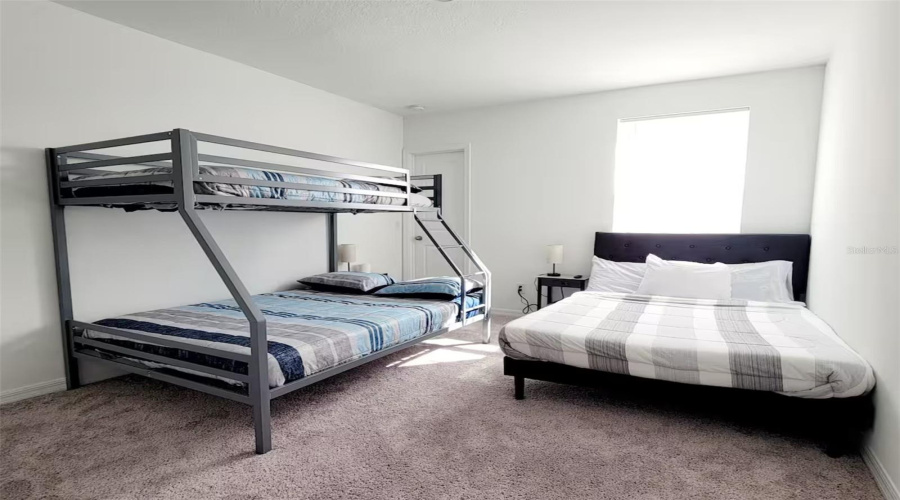 DAVENPORT, Florida 33896, 5 Bedrooms Bedrooms, ,4 BathroomsBathrooms,Residential,For Sale,DERWENT,MFRO6270251