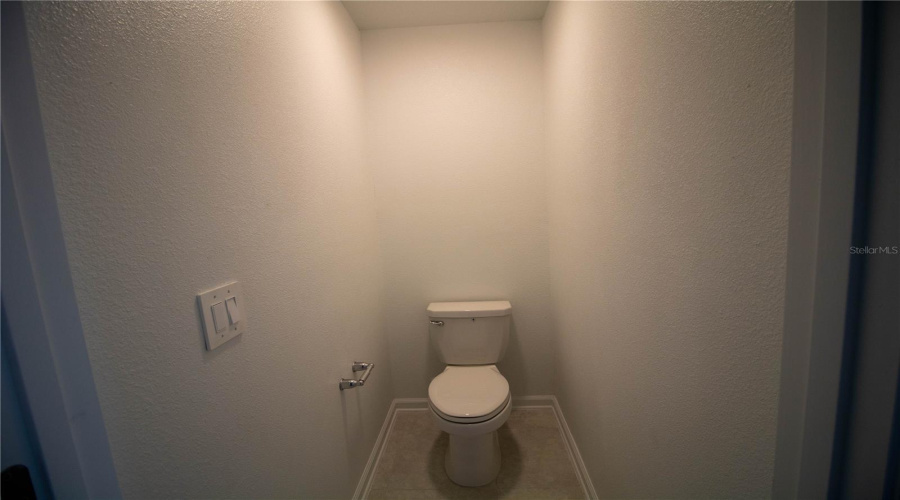 Davenport, Florida 33837, 4 Bedrooms Bedrooms, ,2 Bathroomsbathrooms,Residential,For Sale,Waterfall,Mfro6270452