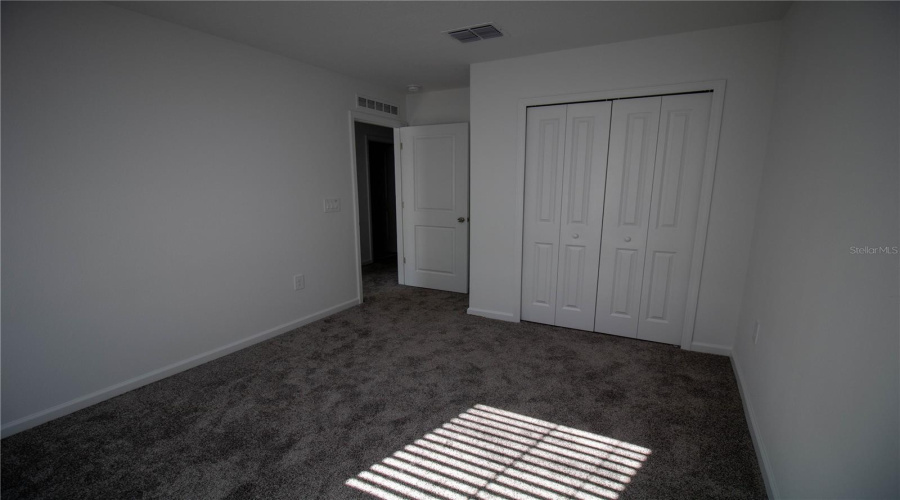 Davenport, Florida 33837, 4 Bedrooms Bedrooms, ,2 Bathroomsbathrooms,Residential,For Sale,Waterfall,Mfro6270452