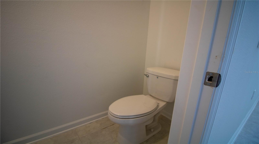 Davenport, Florida 33837, 4 Bedrooms Bedrooms, ,2 Bathroomsbathrooms,Residential,For Sale,Waterfall,Mfro6270452