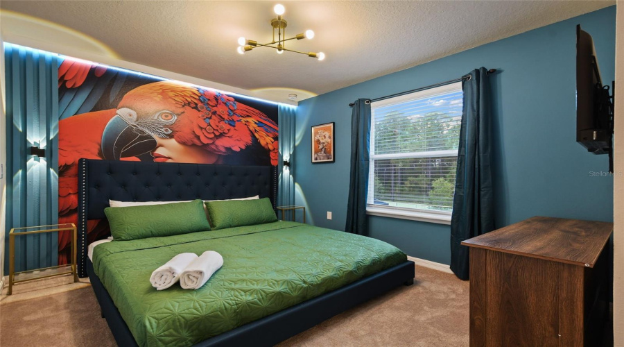 Davenport, Florida 33897, 10 Bedrooms Bedrooms, ,8 Bathroomsbathrooms,Residential,For Sale,Mahalo,Mfro6270285