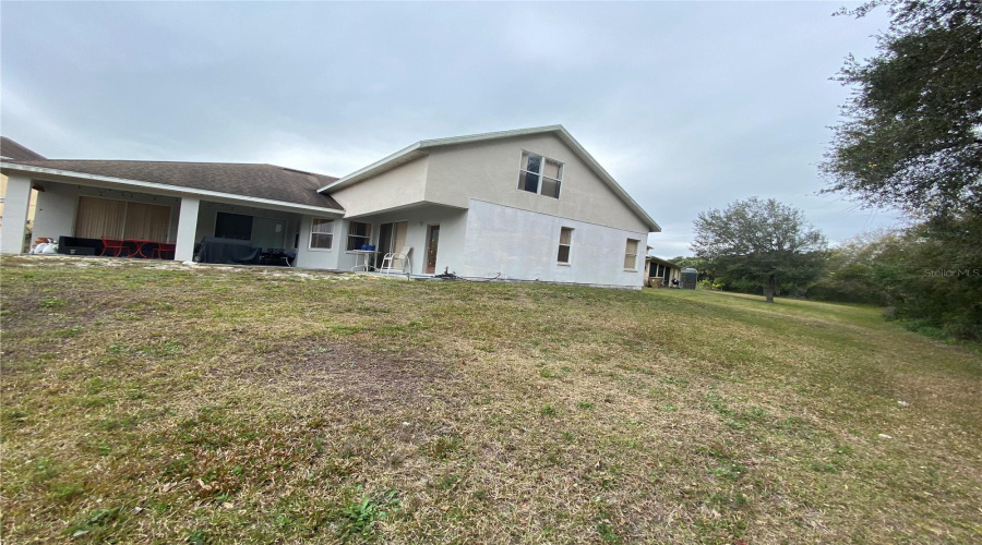 Kissimmee, Florida 34746, 5 Bedrooms Bedrooms, ,4 Bathroomsbathrooms,Residential,For Sale,Kariba,Mfro6268498