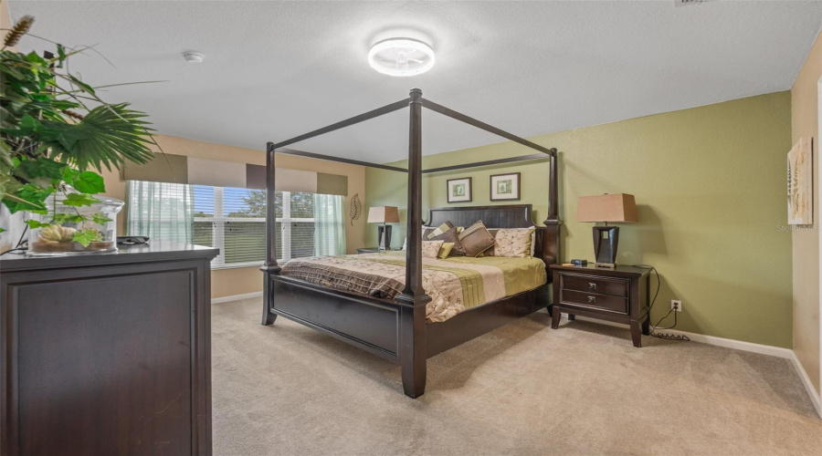 KISSIMMEE, Florida 34747, 6 Bedrooms Bedrooms, ,4 BathroomsBathrooms,Residential,For Sale,MANESTY,0,MFRO6270582