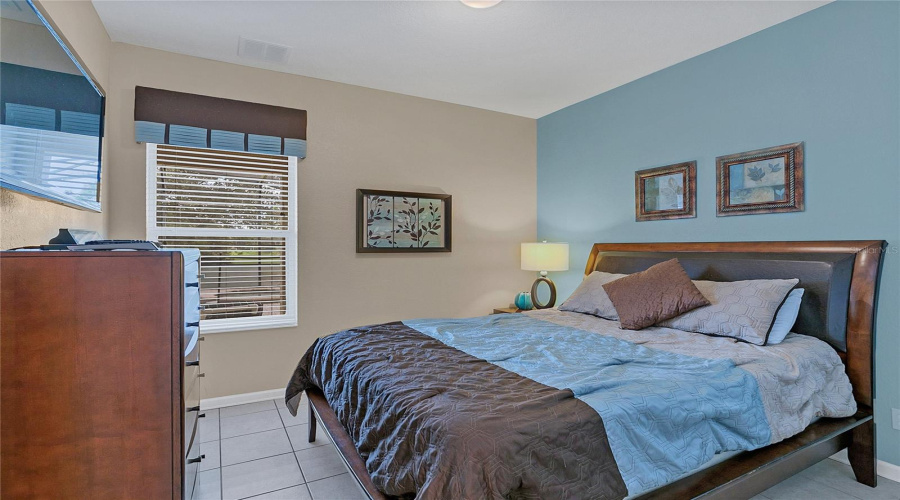 KISSIMMEE, Florida 34747, 6 Bedrooms Bedrooms, ,4 BathroomsBathrooms,Residential,For Sale,MANESTY,0,MFRO6270582