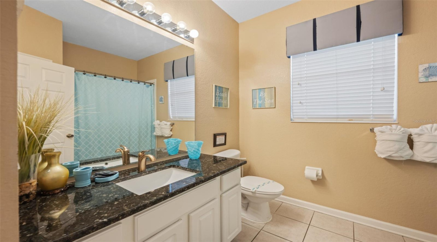 KISSIMMEE, Florida 34747, 6 Bedrooms Bedrooms, ,4 BathroomsBathrooms,Residential,For Sale,MANESTY,0,MFRO6270582