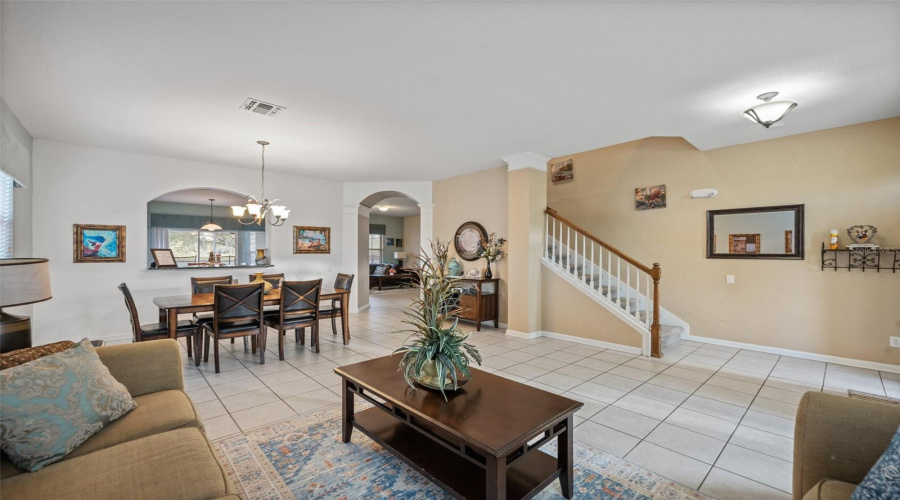 KISSIMMEE, Florida 34747, 6 Bedrooms Bedrooms, ,4 BathroomsBathrooms,Residential,For Sale,MANESTY,0,MFRO6270582