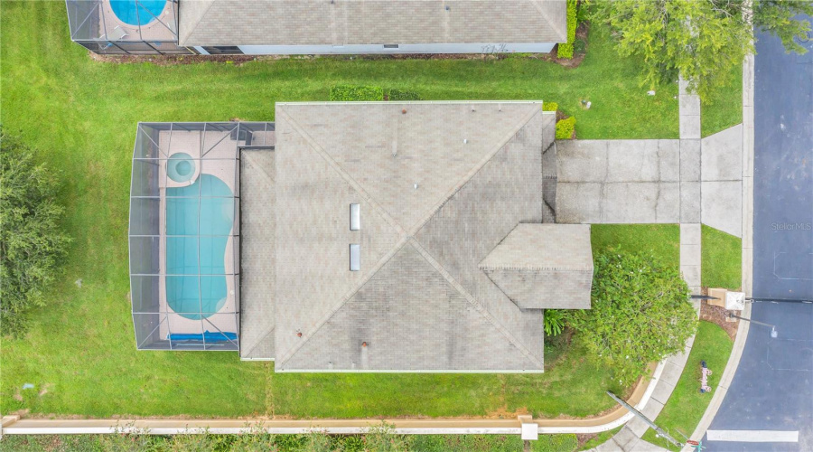 KISSIMMEE, Florida 34747, 6 Bedrooms Bedrooms, ,4 BathroomsBathrooms,Residential,For Sale,MANESTY,0,MFRO6270582
