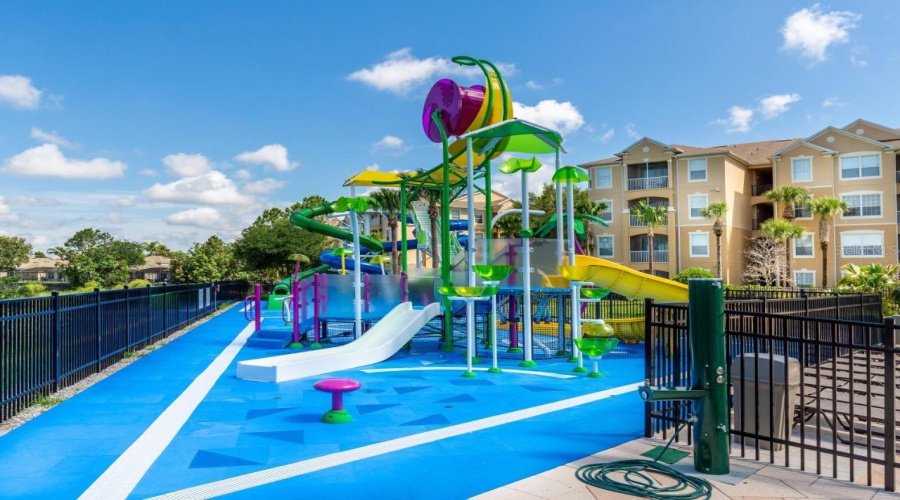 KISSIMMEE, Florida 34747, 6 Bedrooms Bedrooms, ,4 BathroomsBathrooms,Residential,For Sale,MANESTY,0,MFRO6270582