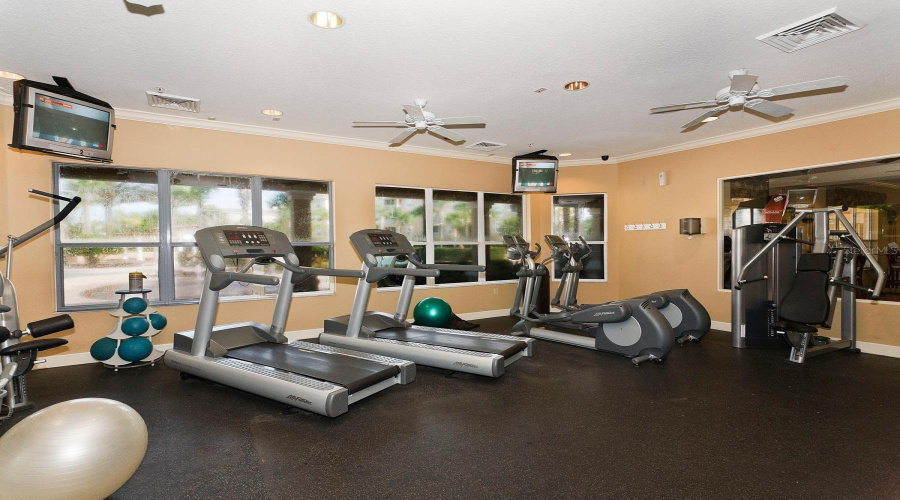 KISSIMMEE, Florida 34747, 6 Bedrooms Bedrooms, ,4 BathroomsBathrooms,Residential,For Sale,MANESTY,0,MFRO6270582