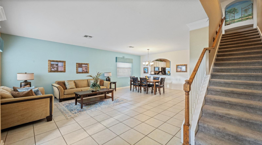 KISSIMMEE, Florida 34747, 6 Bedrooms Bedrooms, ,4 BathroomsBathrooms,Residential,For Sale,MANESTY,0,MFRO6270582