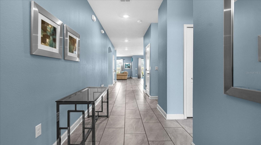 DAVENPORT, Florida 33896, 6 Bedrooms Bedrooms, ,5 BathroomsBathrooms,Residential,For Sale,FLANGE,0,MFRO6270057