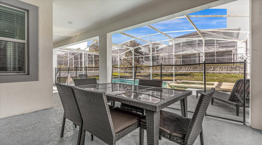 DAVENPORT, Florida 33896, 6 Bedrooms Bedrooms, ,5 BathroomsBathrooms,Residential,For Sale,FLANGE,0,MFRO6270057