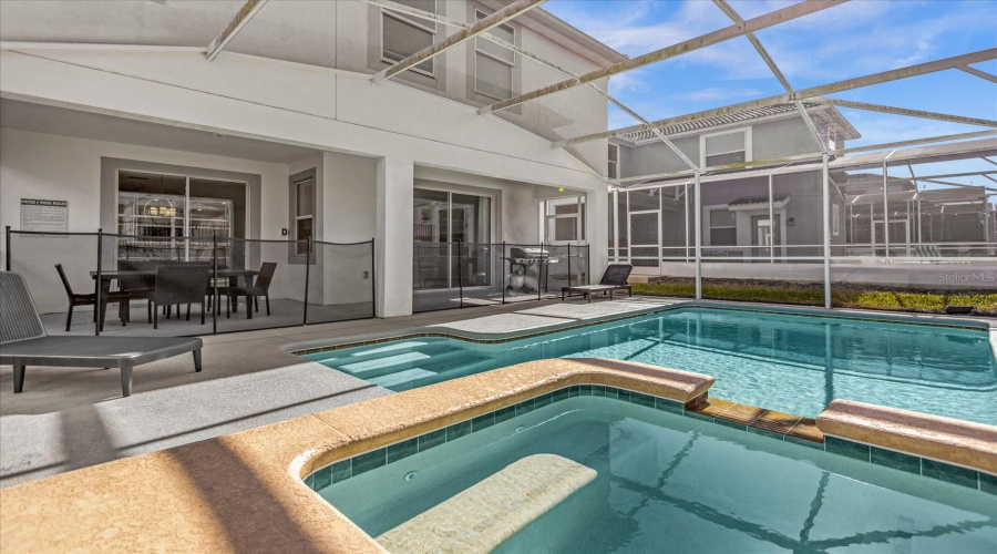 DAVENPORT, Florida 33896, 6 Bedrooms Bedrooms, ,5 BathroomsBathrooms,Residential,For Sale,FLANGE,0,MFRO6270057