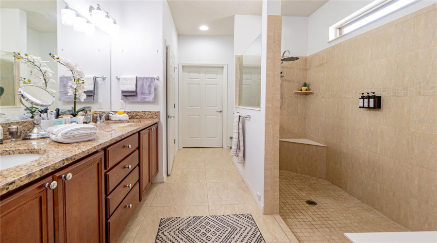 DAVENPORT, Florida 33837, 3 Bedrooms Bedrooms, ,2 BathroomsBathrooms,Residential,For Sale,NAVARRA,MFRO6222659