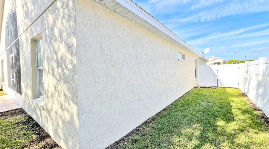 Davenport, Florida 33837, 3 Bedrooms Bedrooms, ,2 Bathroomsbathrooms,Residential,For Sale,Silver Palms,Mfro6271182