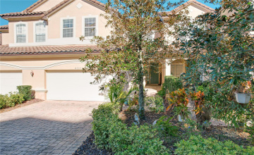 ORLANDO, Florida 32836, 3 Bedrooms Bedrooms, ,2 BathroomsBathrooms,Residential,For Sale,THE ESPLANADE,0,MFRO6271256