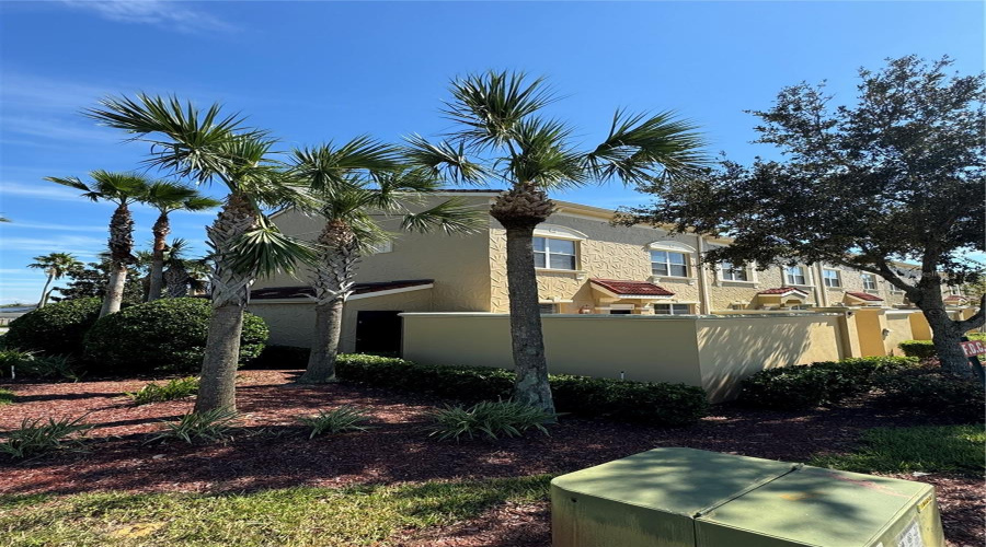 Davenport, Florida 33897, 4 Bedrooms Bedrooms, ,3 Bathroomsbathrooms,Residential,For Sale,Bella Vista,Mfro6252591