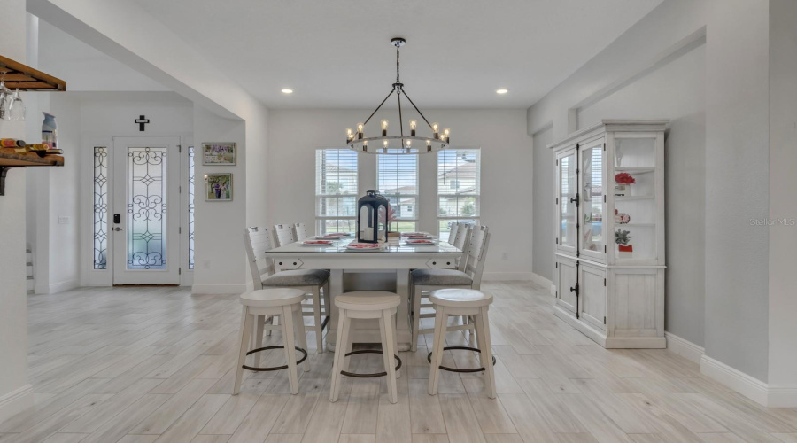 Formal dining room