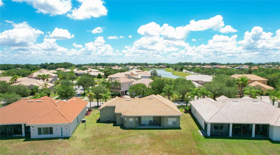 Kissimmee, Florida 34746, 3 Bedrooms Bedrooms, ,2 Bathroomsbathrooms,Residential,For Sale,Valleyview,Mfro6208330