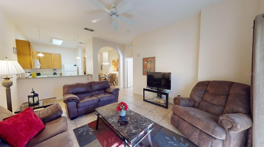 Davenport, Florida 33897, 3 Bedrooms Bedrooms, ,2 Bathroomsbathrooms,Residential,For Sale,Rum,Mfro6271706