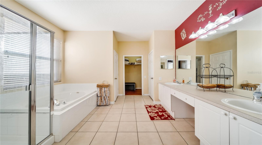 Kissimmee, Florida 34747, 5 Bedrooms Bedrooms, ,3 Bathroomsbathrooms,Residential,For Sale,Wyndham Palms,Mfro6271357