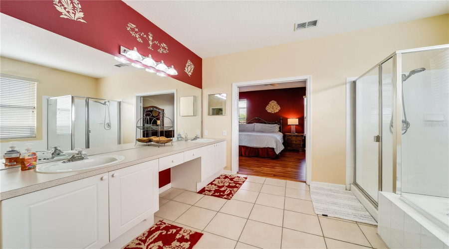 Kissimmee, Florida 34747, 5 Bedrooms Bedrooms, ,3 Bathroomsbathrooms,Residential,For Sale,Wyndham Palms,Mfro6271357