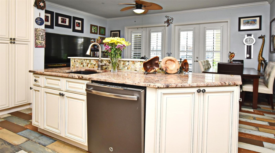 Kitchen Island