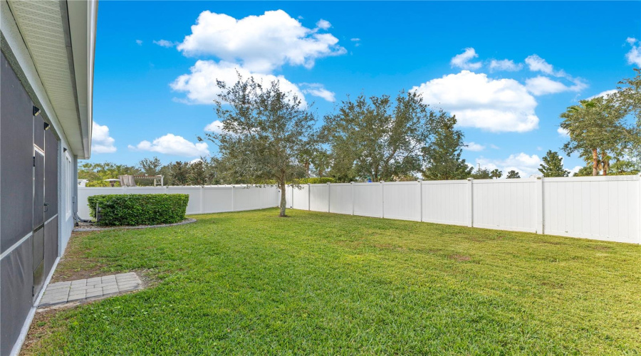 Kissimmee, Florida 34746, 5 Bedrooms Bedrooms, ,3 Bathroomsbathrooms,Residential,For Sale,White Horse,Mfrs5118550