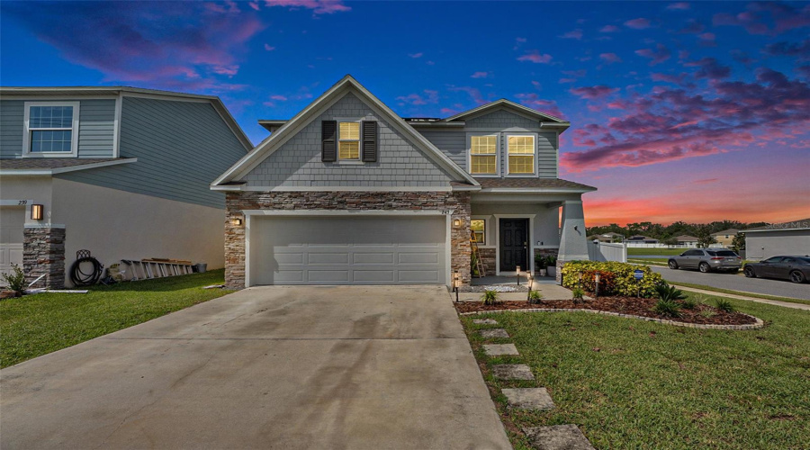 Davenport, Florida 33896, 4 Bedrooms Bedrooms, ,2 Bathroomsbathrooms,Residential,For Sale,Villavista,Mfrtb8306900