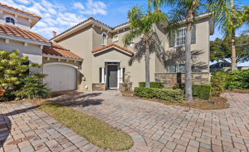 DAVENPORT, Florida 33897, 5 Bedrooms Bedrooms, ,3 BathroomsBathrooms,Residential,For Sale,BRUNELLO DR,0,MFRS5118505