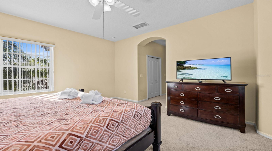 DAVENPORT, Florida 33897, 5 Bedrooms Bedrooms, ,3 BathroomsBathrooms,Residential,For Sale,BRUNELLO DR,0,MFRS5118505
