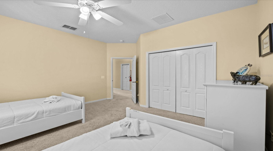 DAVENPORT, Florida 33897, 5 Bedrooms Bedrooms, ,3 BathroomsBathrooms,Residential,For Sale,BRUNELLO DR,0,MFRS5118505