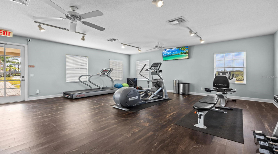 DAVENPORT, Florida 33897, 5 Bedrooms Bedrooms, ,3 BathroomsBathrooms,Residential,For Sale,BRUNELLO DR,0,MFRS5118505