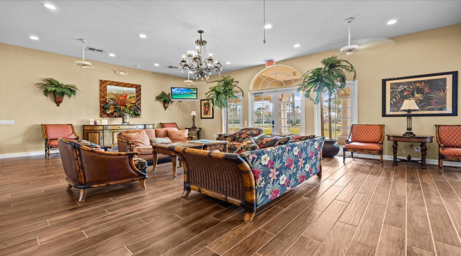 DAVENPORT, Florida 33897, 5 Bedrooms Bedrooms, ,3 BathroomsBathrooms,Residential,For Sale,BRUNELLO DR,0,MFRS5118505