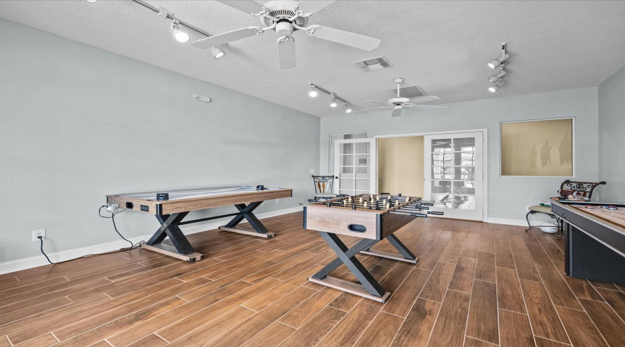 DAVENPORT, Florida 33897, 5 Bedrooms Bedrooms, ,3 BathroomsBathrooms,Residential,For Sale,BRUNELLO DR,0,MFRS5118505