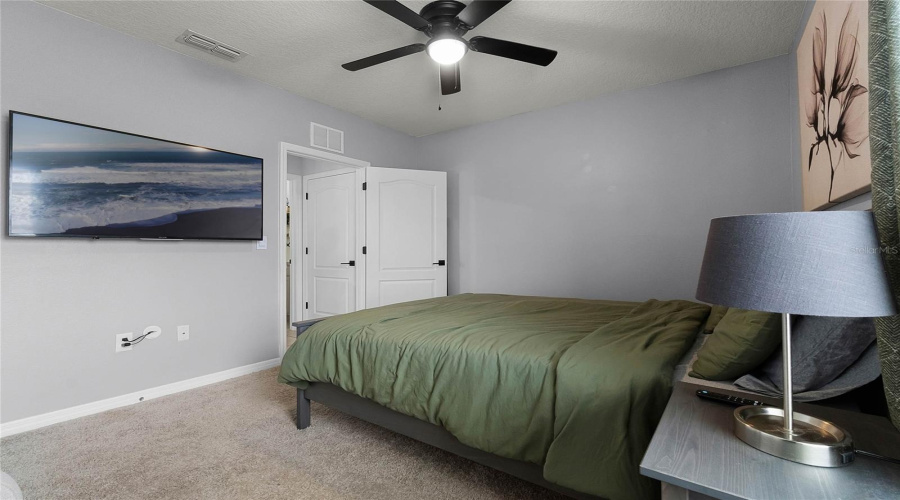 Downstairs Bedroom 5