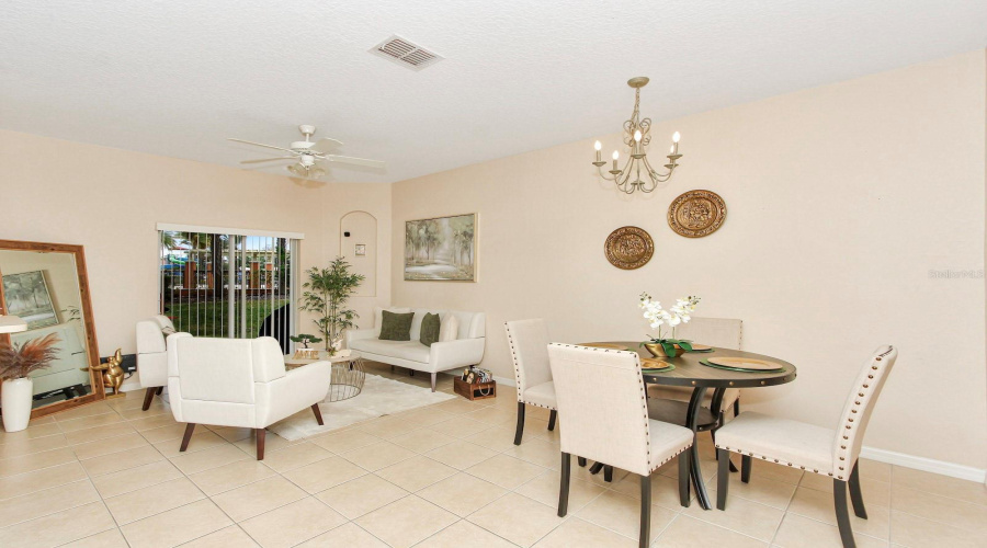 Kissimmee, Florida 34746, 3 Bedrooms Bedrooms, ,3 Bathroomsbathrooms,Residential,For Sale,Delorean Dr.,Mfrs5118596