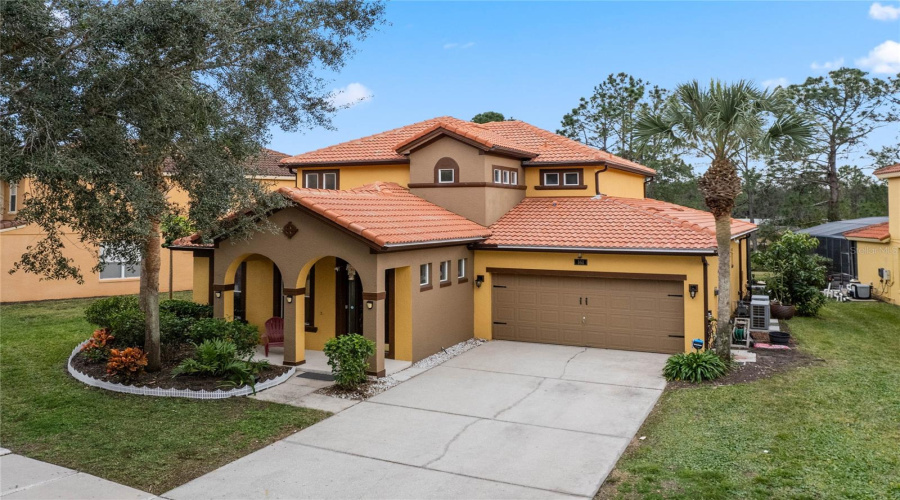 Davenport, Florida 33837, 5 Bedrooms Bedrooms, ,4 Bathroomsbathrooms,Residential,For Sale,Orange Cosmos,Mfrs5118678