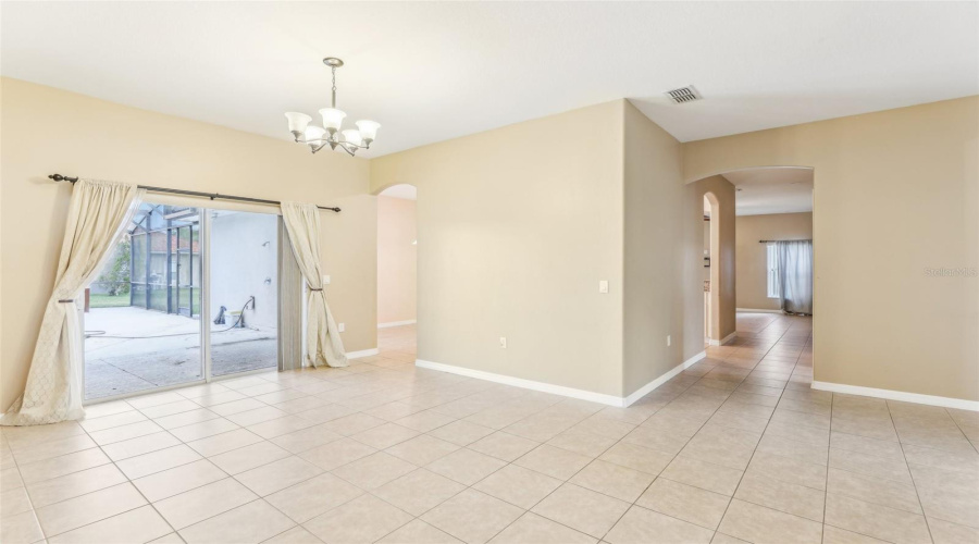 Kissimmee, Florida 34746, 4 Bedrooms Bedrooms, ,2 Bathroomsbathrooms,Residential,For Sale,Navigator,Mfrtb8339444