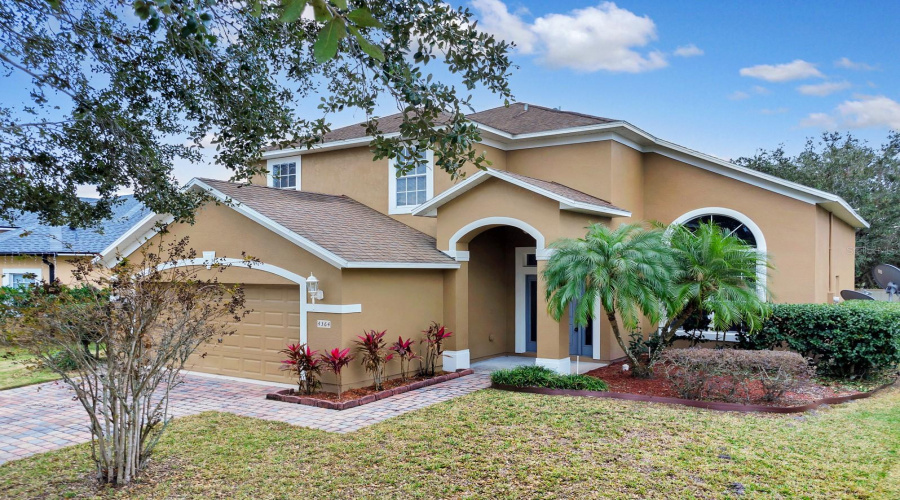 Kissimmee, Florida 34746, 5 Bedrooms Bedrooms, ,3 Bathroomsbathrooms,Residential,For Sale,Fox Glen,Mfrs5118487