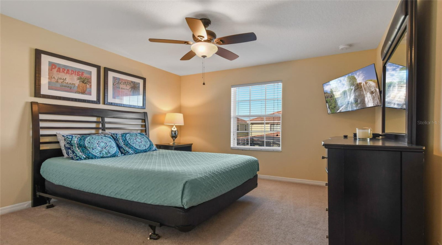Guest Bedroom upstairs with Queen Size Bed