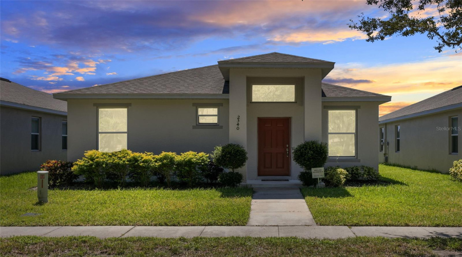 Kissimmee, Florida 34746, 3 Bedrooms Bedrooms, ,2 Bathroomsbathrooms,Residential,For Sale,Grasmere View,Mfro6270569