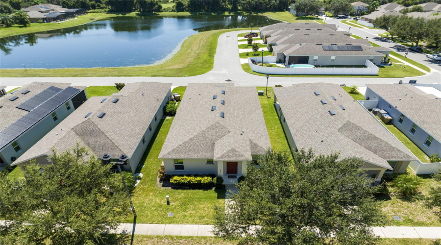 Kissimmee, Florida 34746, 3 Bedrooms Bedrooms, ,2 Bathroomsbathrooms,Residential,For Sale,Grasmere View,Mfro6270569