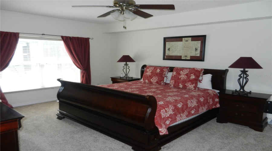 KISSIMMEE, Florida 34747, 5 Bedrooms Bedrooms, ,4 BathroomsBathrooms,Residential,For Sale,LIDO KEY,0,MFRO6272159