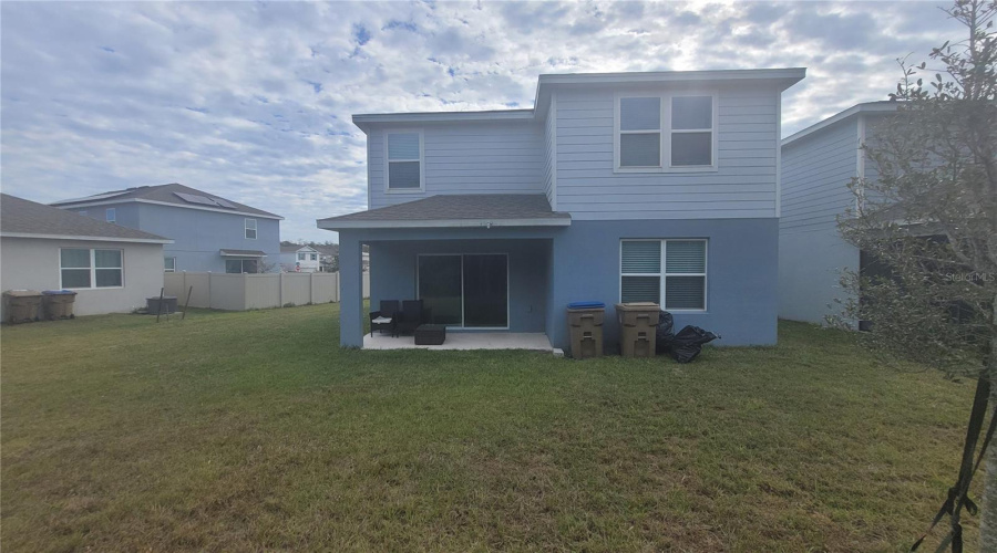 KISSIMMEE, Florida 34746, 5 Bedrooms Bedrooms, ,3 BathroomsBathrooms,Residential,For Sale,WOODMONT,0,MFRS5118673