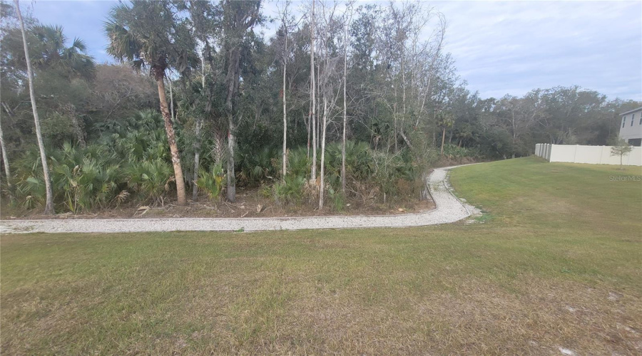 KISSIMMEE, Florida 34746, 5 Bedrooms Bedrooms, ,3 BathroomsBathrooms,Residential,For Sale,WOODMONT,0,MFRS5118673