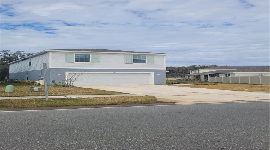 KISSIMMEE, Florida 34746, 5 Bedrooms Bedrooms, ,3 BathroomsBathrooms,Residential,For Sale,WOODMONT,0,MFRS5118673