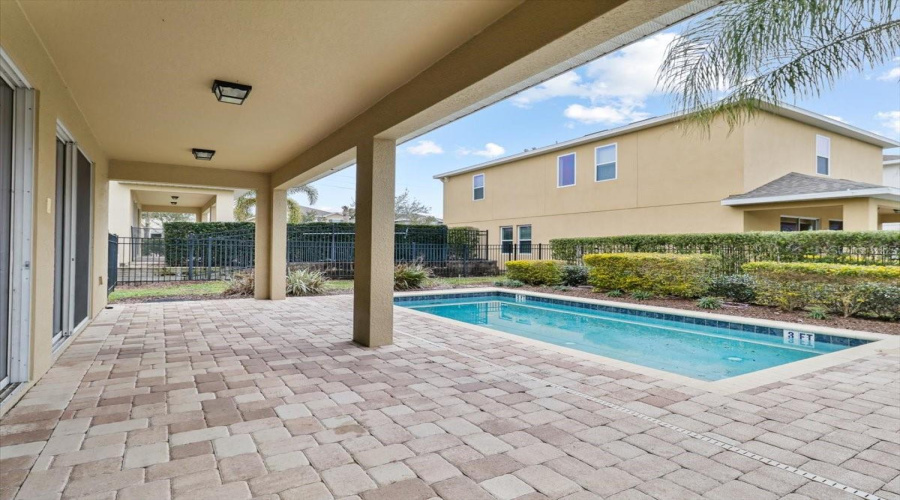 Kissimmee, Florida 34747, 5 Bedrooms Bedrooms, ,5 Bathroomsbathrooms,Residential,For Sale,Pendant,Mfro6272833