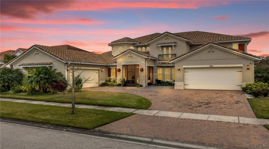 Kissimmee, Florida 34746, 5 Bedrooms Bedrooms, ,5 Bathroomsbathrooms,Residential,For Sale,Windlass,Mfrs5118489